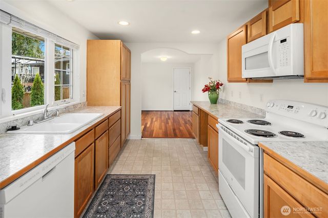 23700 77th Avenue W, Edmonds, WA 98026