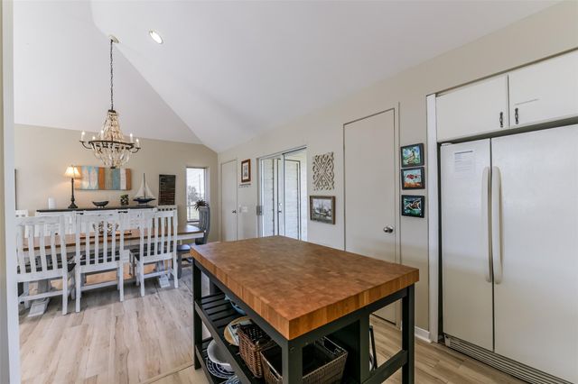 18418 E De Vaca Lane, Galveston, TX 77554