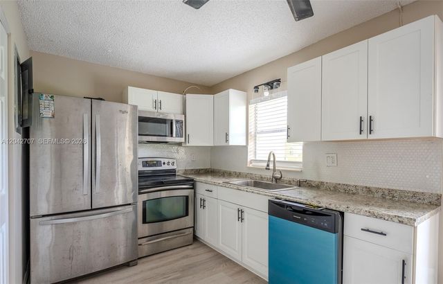 7501 Kimberly Blvd 116, North Lauderdale, FL 33068