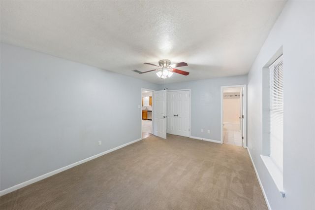 11673 Robin Lane, Conroe, TX 77303