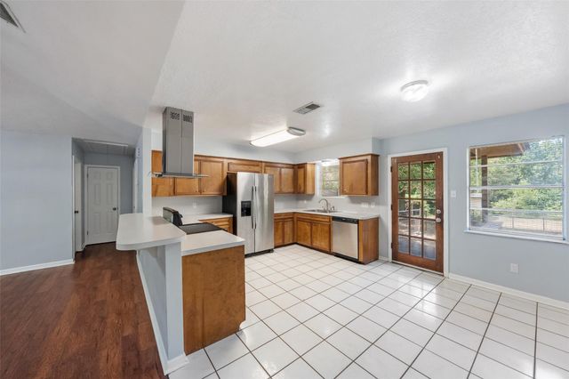 11673 Robin Lane, Conroe, TX 77303