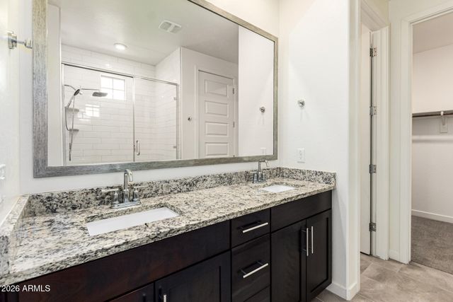 688 N ABALONE Drive, Gilbert, AZ 85233