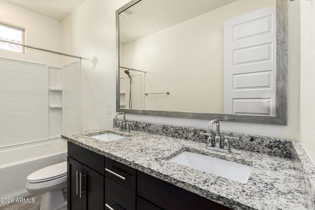 688 N ABALONE Drive, Gilbert, AZ 85233