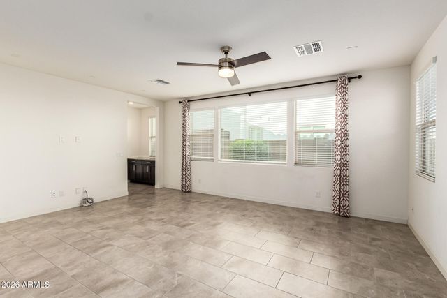 688 N ABALONE Drive, Gilbert, AZ 85233