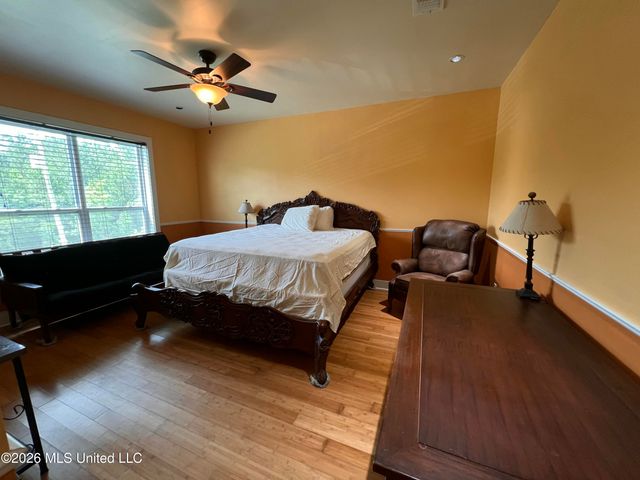 11053 N Shore Drive, Bay Saint Louis, MS 39520