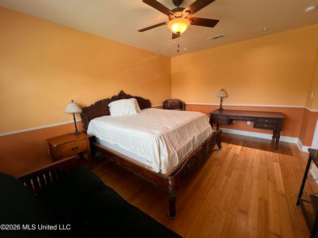 11053 N Shore Drive, Bay Saint Louis, MS 39520