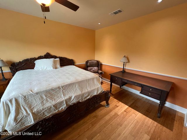 11053 N Shore Drive, Bay Saint Louis, MS 39520