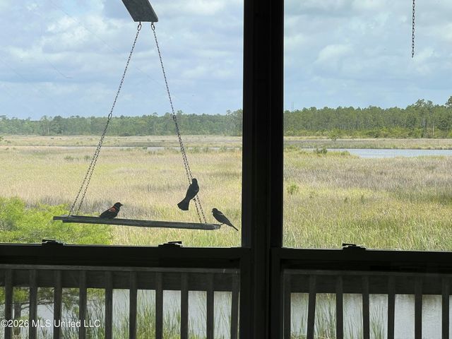 11053 N Shore Drive, Bay Saint Louis, MS 39520