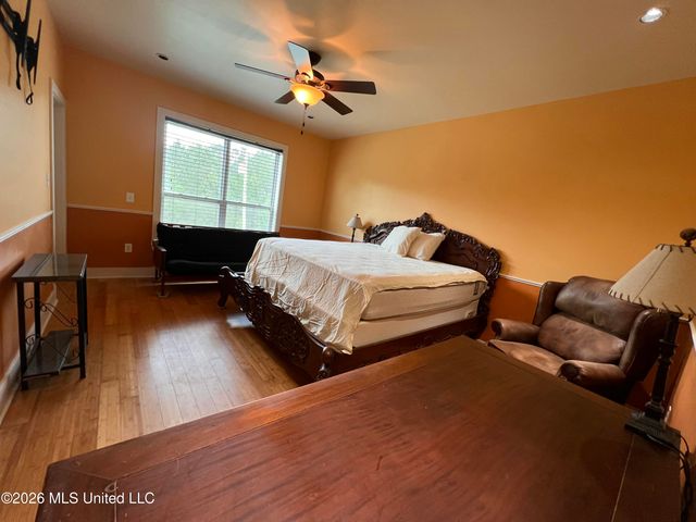11053 N Shore Drive, Bay Saint Louis, MS 39520