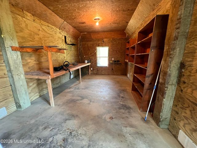 11053 N Shore Drive, Bay Saint Louis, MS 39520