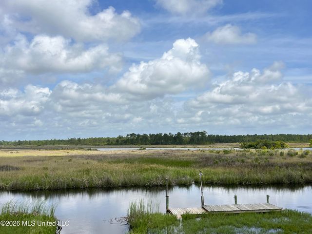 11053 N Shore Drive, Bay Saint Louis, MS 39520