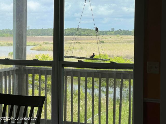 11053 N Shore Drive, Bay Saint Louis, MS 39520