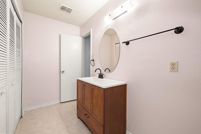 11709 Rotherham DR, Austin, TX 78753