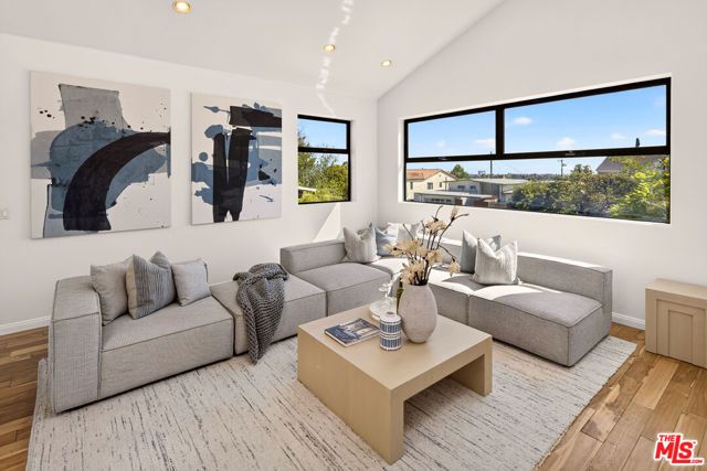 3470 Cabrillo Boulevard, Los Angeles, CA 90066