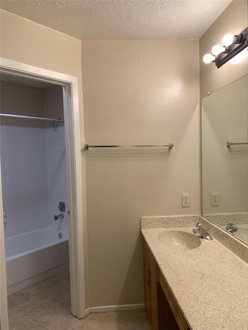 2306 Doverglen Drive, Missouri City, TX 77489