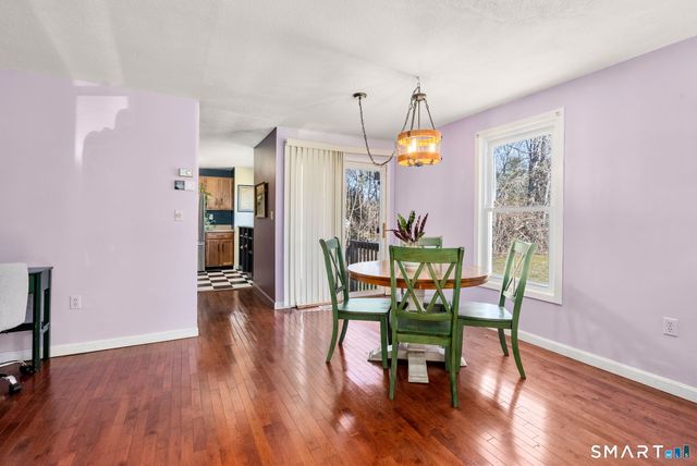 32 Rushford Meade 32, Granby, CT 06035