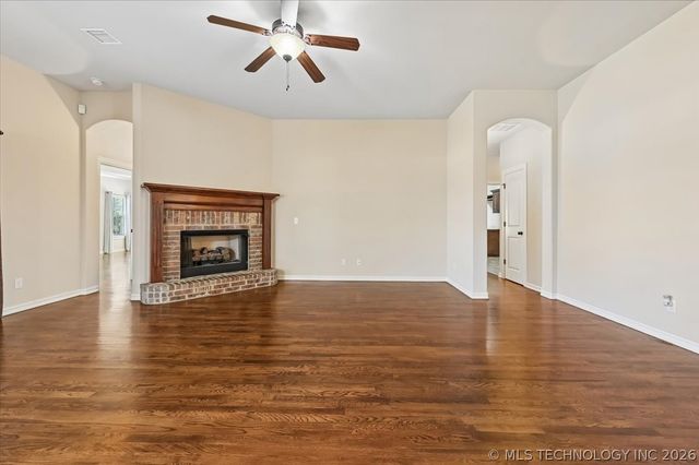 4311 S 187th East Avenue, Tulsa, OK 74134