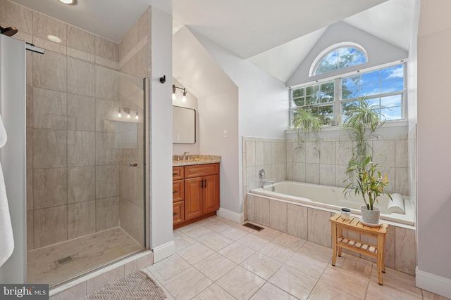 805 SPICE BUSH, Ambler, PA 19002