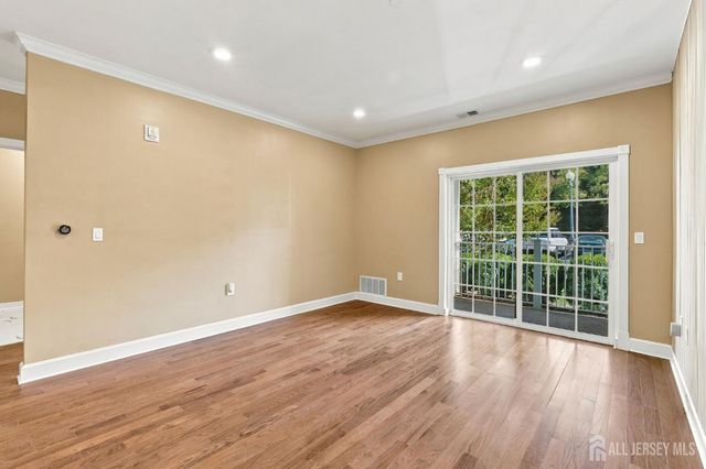 540 Cranbury Road 104, East Brunswick, NJ 08816