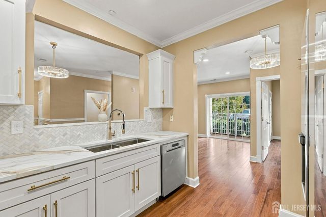 540 Cranbury Road 104, East Brunswick, NJ 08816