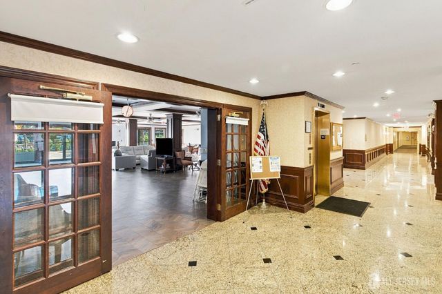 540 Cranbury Road 104, East Brunswick, NJ 08816