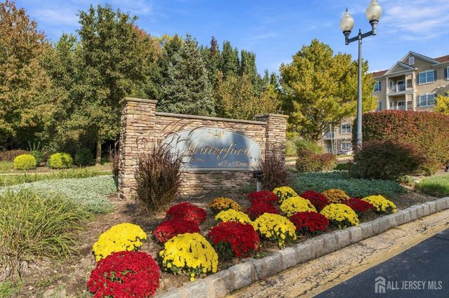 540 Cranbury Road 104, East Brunswick, NJ 08816