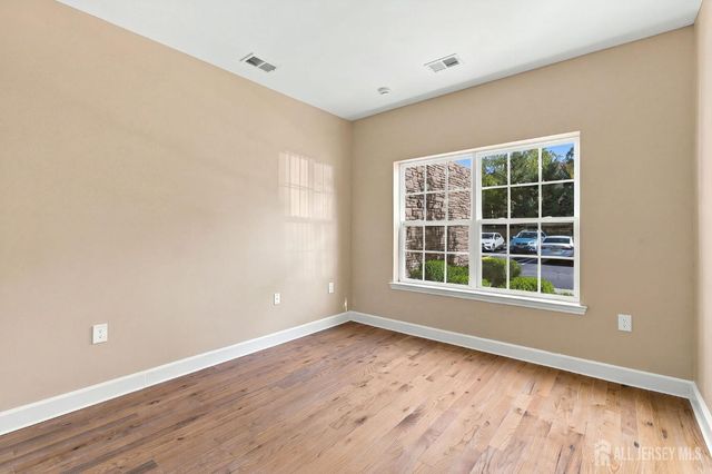 540 Cranbury Road 104, East Brunswick, NJ 08816