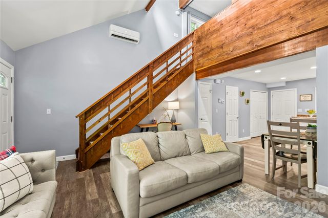 15 N Garden Court, Fletcher, NC 28732
