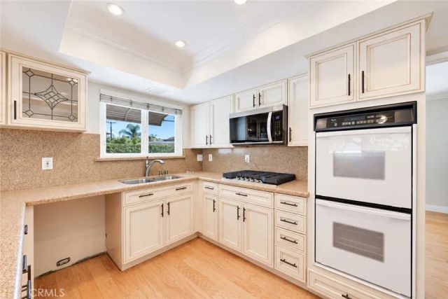 1524 W Flippen Court, Anaheim, CA 92802