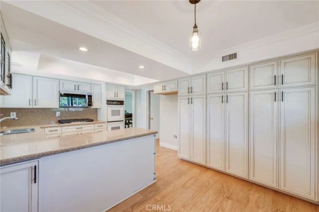 1524 W Flippen Court, Anaheim, CA 92802