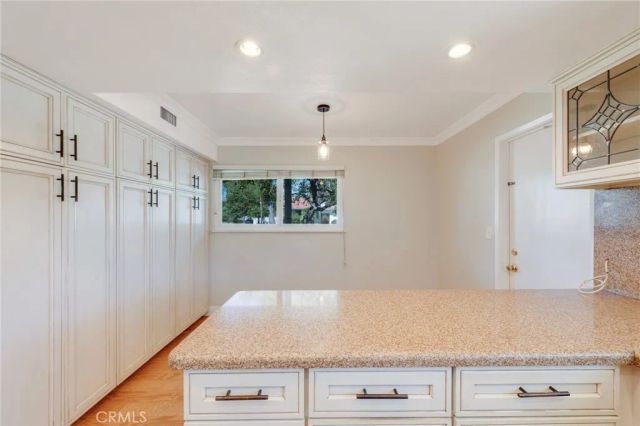 1524 W Flippen Court, Anaheim, CA 92802
