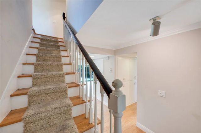 1524 W Flippen Court, Anaheim, CA 92802