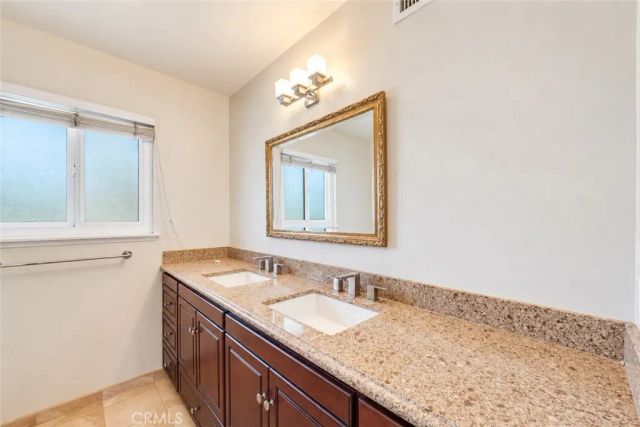 1524 W Flippen Court, Anaheim, CA 92802