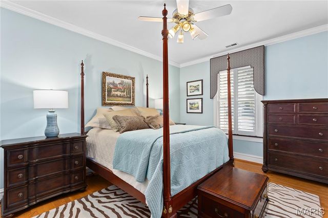 418 Yorkshire Place, Webster Groves, MO 63119