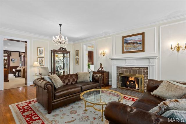 418 Yorkshire Place, Webster Groves, MO 63119