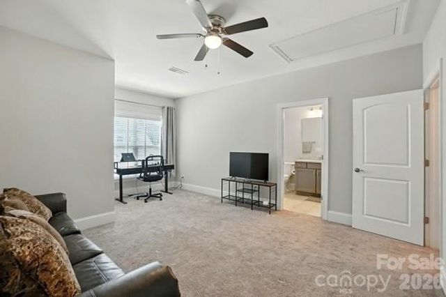 5107 Waldron Meadow Drive, Charlotte, NC 28226