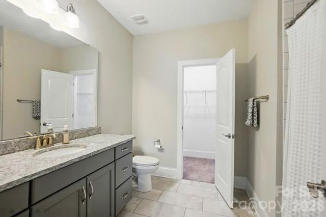 5107 Waldron Meadow Drive, Charlotte, NC 28226