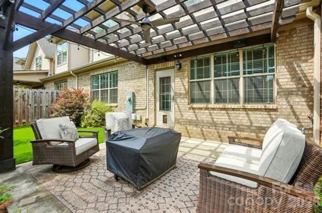 5107 Waldron Meadow Drive, Charlotte, NC 28226