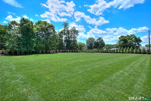 240 North Avenue, Westport, CT 06880