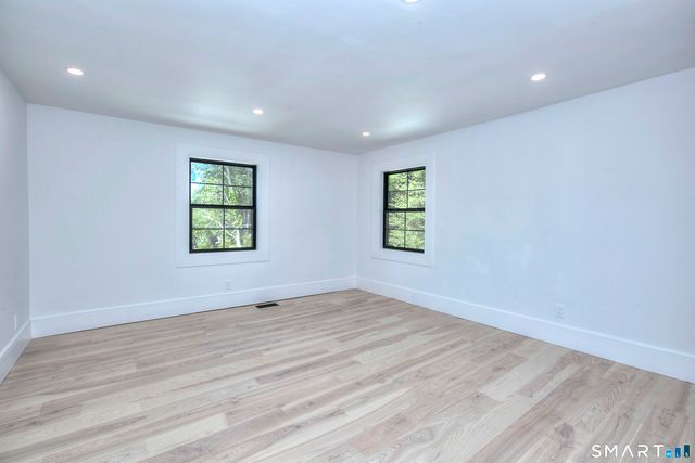 240 North Avenue, Westport, CT 06880
