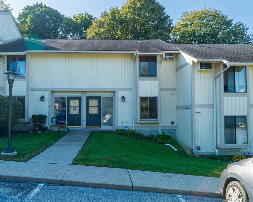 5 Hammond Plaza, Beacon, NY 12508