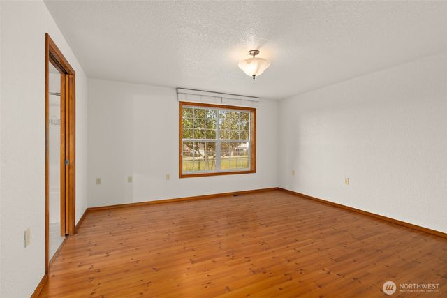 1410 Mark Twain Drive, Centralia, WA 98531