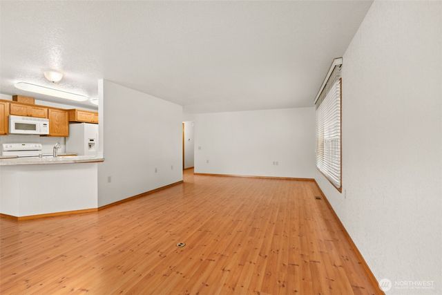 1410 Mark Twain Drive, Centralia, WA 98531