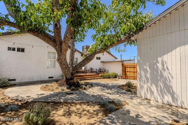 4475 Barnard Street, Simi Valley, CA 93063