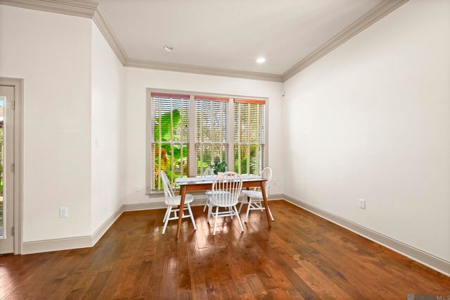 17561 Martin Lake Dr, Baton Rouge, LA 70816