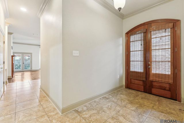 17561 Martin Lake Dr, Baton Rouge, LA 70816