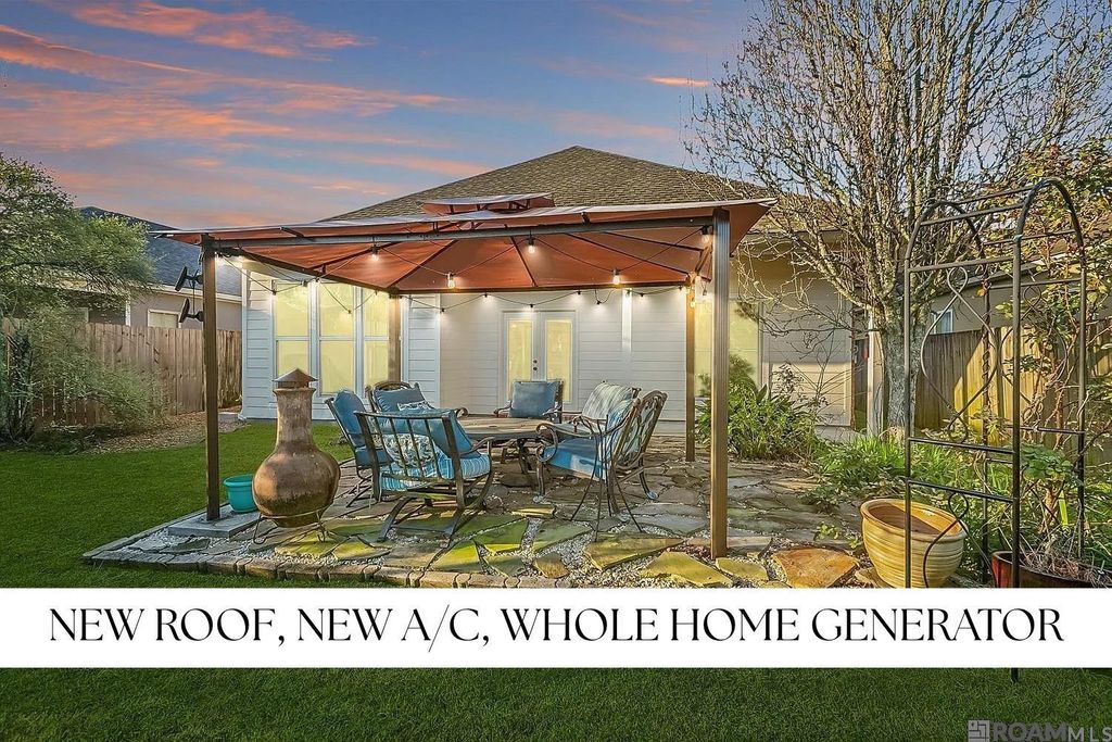 17561 Martin Lake Dr, Baton Rouge, LA 70816