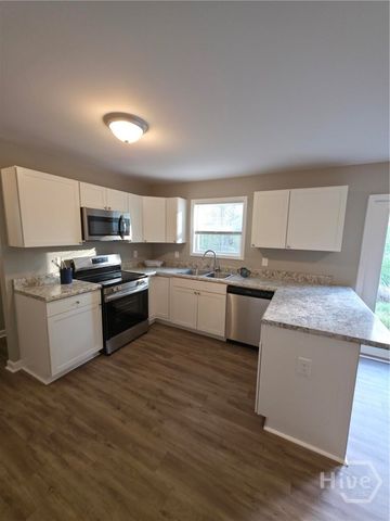 480 Candlestick Drive, Hull, GA 30646