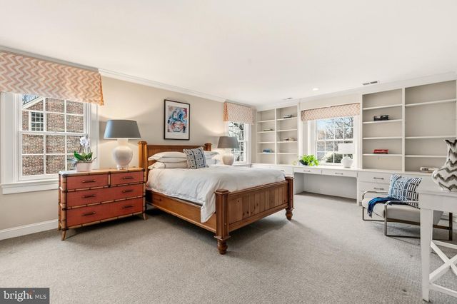 4956 QUEBEC ST NW, Washington, DC 20016