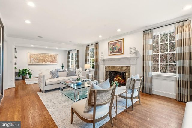 4956 QUEBEC ST NW, Washington, DC 20016